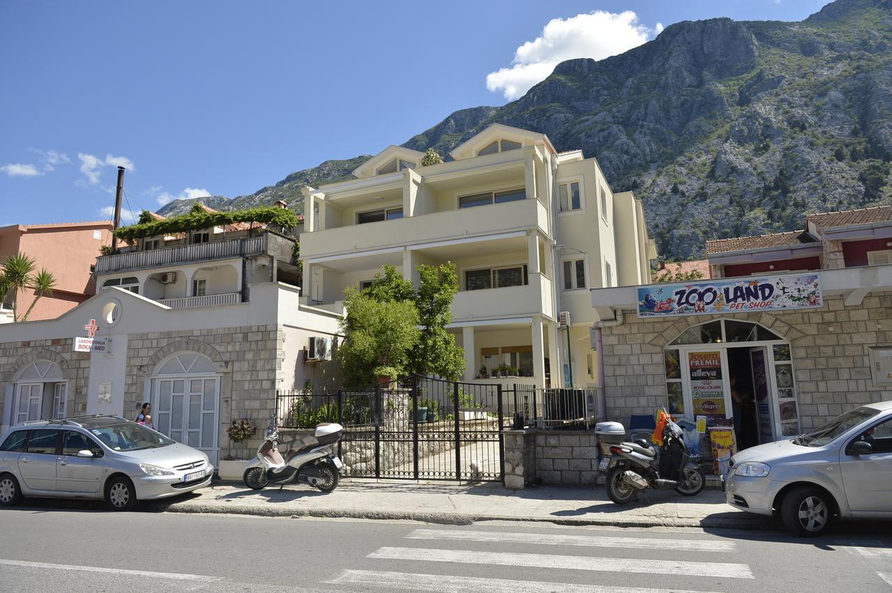 P&I Apartments Jadranska 74,Dobrota Kotor Bagian luar foto